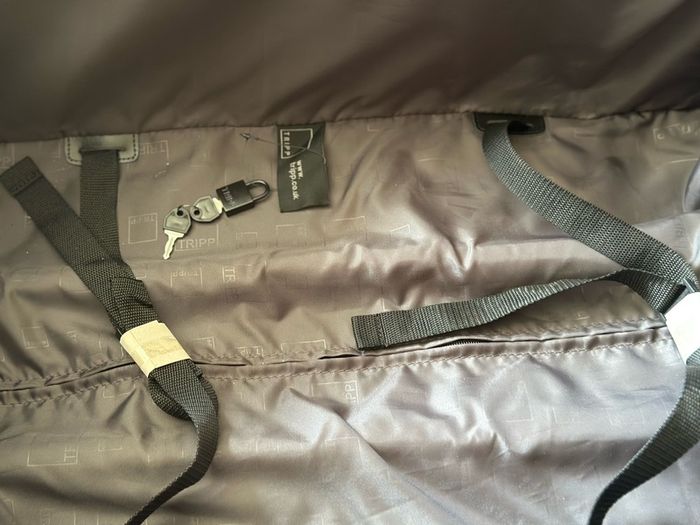 TRIPP Luggage suitcase Medium