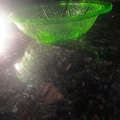 uranium glass