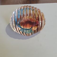 Glass paperweight