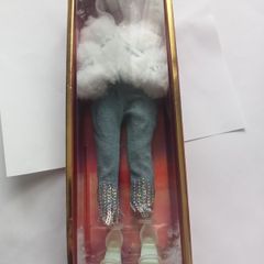 Rainbow High Winter Break Skyler outfit