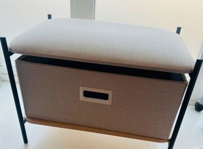 Storage box
