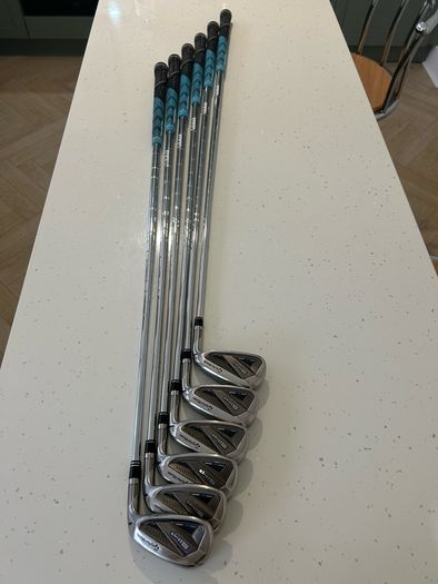 Taylormade SIM2 Max Irons 5-PW - KBS Max MT85 R flex shafts - Excellent Condition