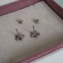 Pandora dazzling daysi flower earrings in great condition fully hallmarked Image 4