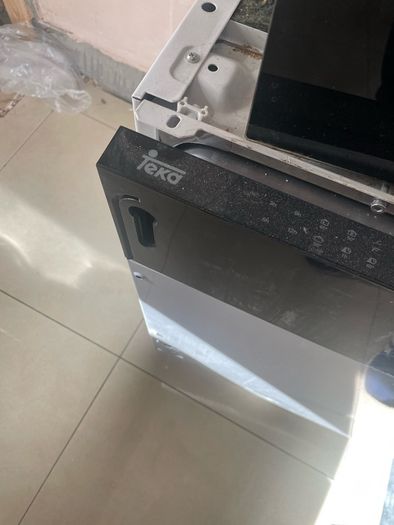 Integrated dishwasher