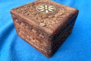 Vintage inlaid jewellery box