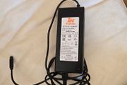 Scooter charger (kukrin g2 pro)