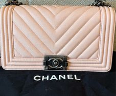 Women caviar leather handbag