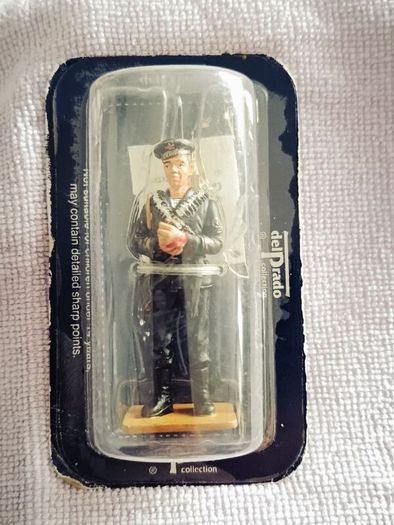Collectible figurine