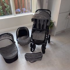 Venicci Travel System