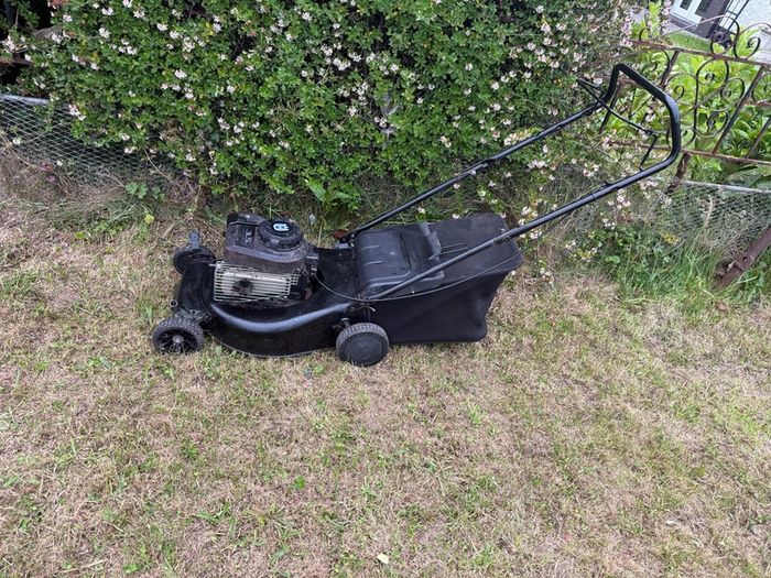 lawnmower