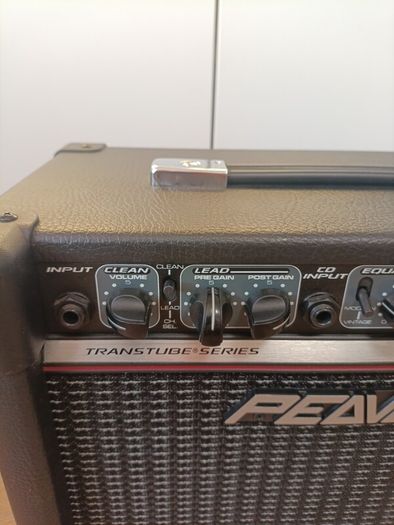 Peavey Rage 158 Transtube Series Electric Guitar Combo Amp 15 Watt AmplifierI