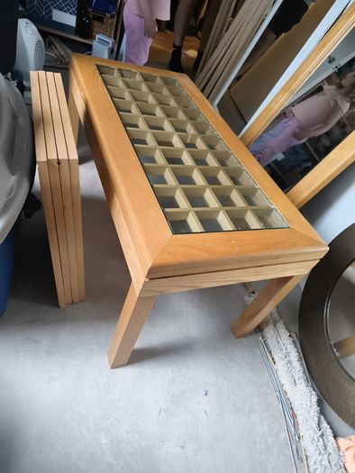 glass top coffee table