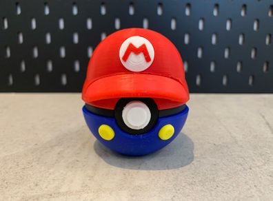 Super Mario themed Pokeball (Free Postage)