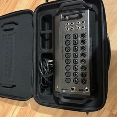 Allen & Heath CQ20B & Carry Case