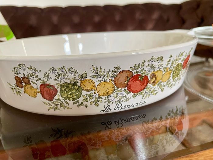 New Vintage Pyrosil Casserole Dish Spice of Life La Romarin 1970s with Lid and Original Box Unused