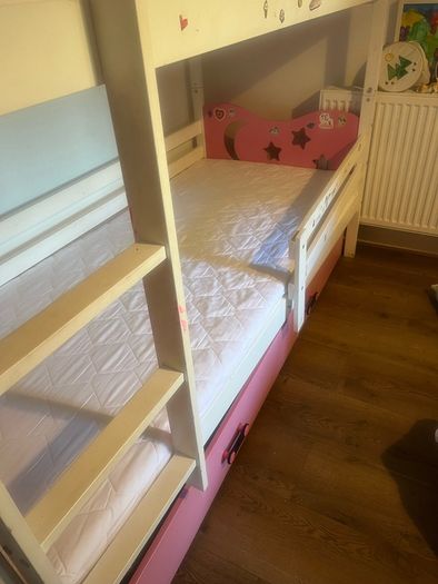 childrens beds