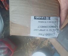 Insulated flexible ducting