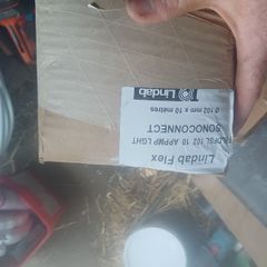 Insulated flexible ducting