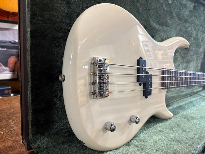 Epiphone Embassy Special IV White 2004