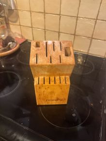 Knife block