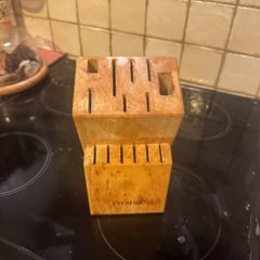 Knife block