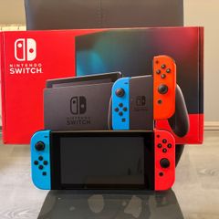 Nintendo Switch 1st Edition - Complete in Box - Red/Blue Joy-Cons