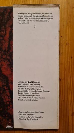 The Art Of Woodgraining. By Stewart Spencer. Techniques For Creating Painted Wood Effects On Interiors, Furniture And Objects.  FIRST EDITION. Large Volume Hardback With Dustjacket In Very Good Condition.