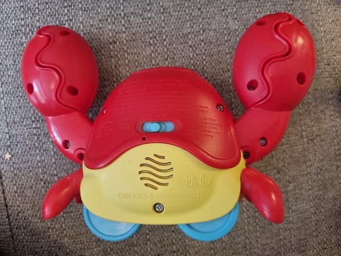 Little Tikes Catch Me Crabbie Interactive Musical Toy