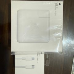 MacBook USB C cable  and 87W brick