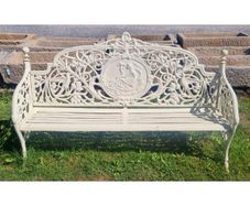 Bench Large White Cast Iron Lady Bench CH-R-S126-W