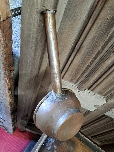 Vintage Bronze Melting Pot