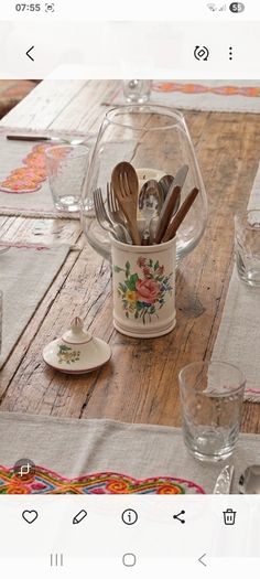 Porcelain antique kitchen vase utensil holder