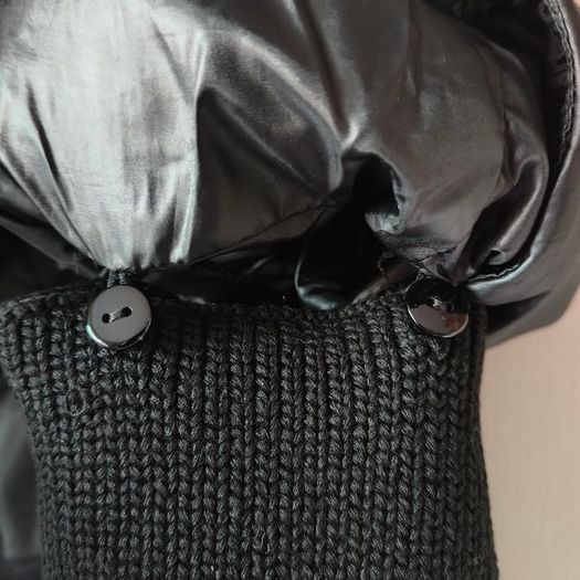 Black MOTIVI jacket with knitted removable cuffs  and removable fur collar