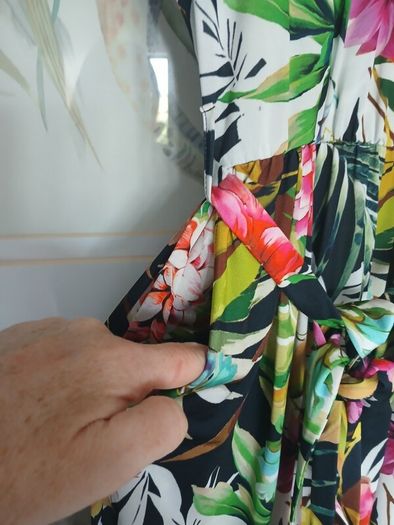 Tia Occasion jumpsuit  brand new with tags