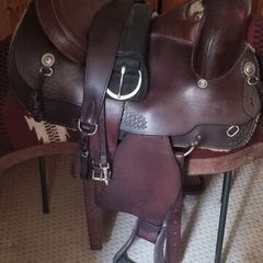 Western saddle