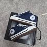 2 pairs of baby converse shoes Image 5