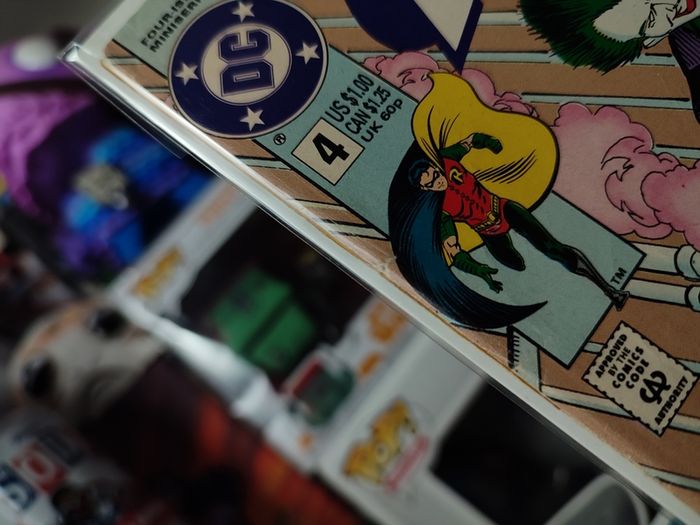 Robin Ii: Jokers Wild ! Issue #4 ! Joker And Robin Cover ! 1992 ! by DC Comics ! Batman !