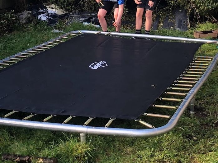 In-ground trampoline