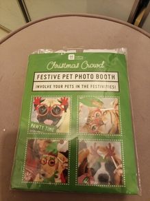 Pet themed christmas props