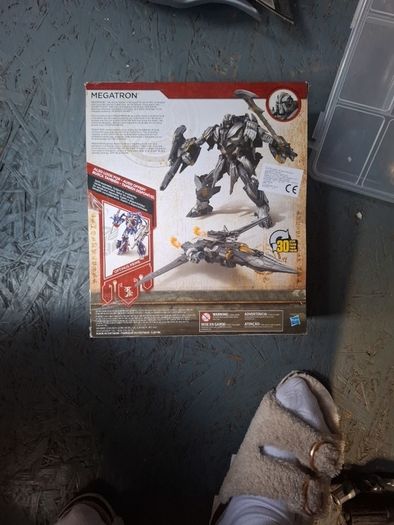 hasbro transformers megatron premier edition