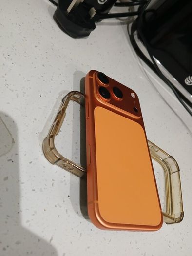 Iphone 17 Pro 256gb Open to swap for android