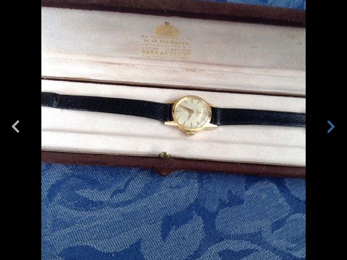 Omega ladies watch 18k solid gold mechanical 17 jewels