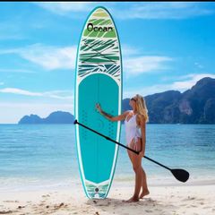 Feath-R-Lite paddle board
