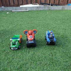 Paw patrol cars