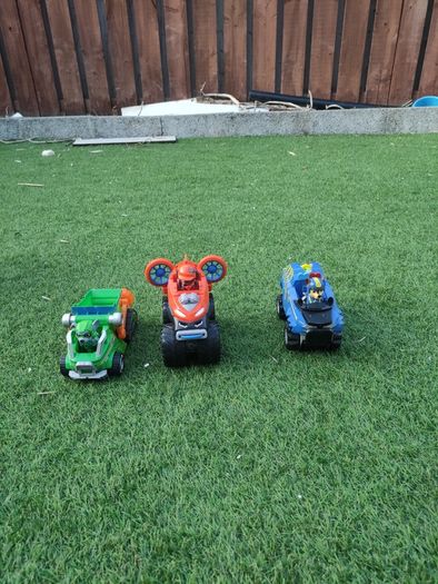 Paw patrol cars