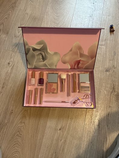 Ted Baker make up gift set