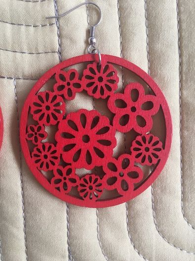 Earrings, laser cut wood - Red