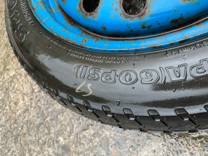 Kia Spare Wheel + jack