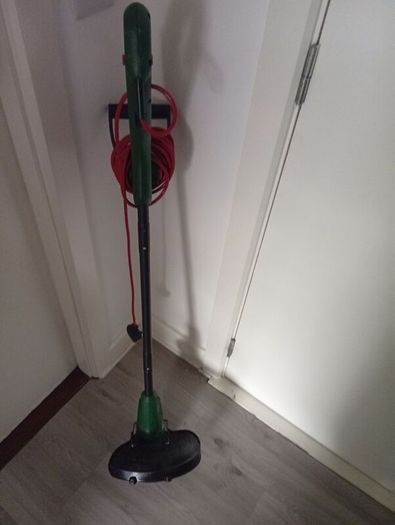 Bosch EasyGrassCut Trimmer 3months old
