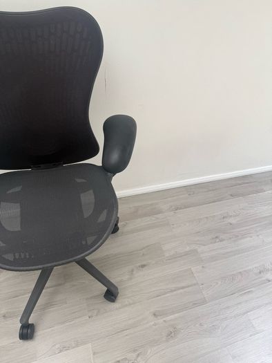 Herman Miller Mirra 2 Office Chair